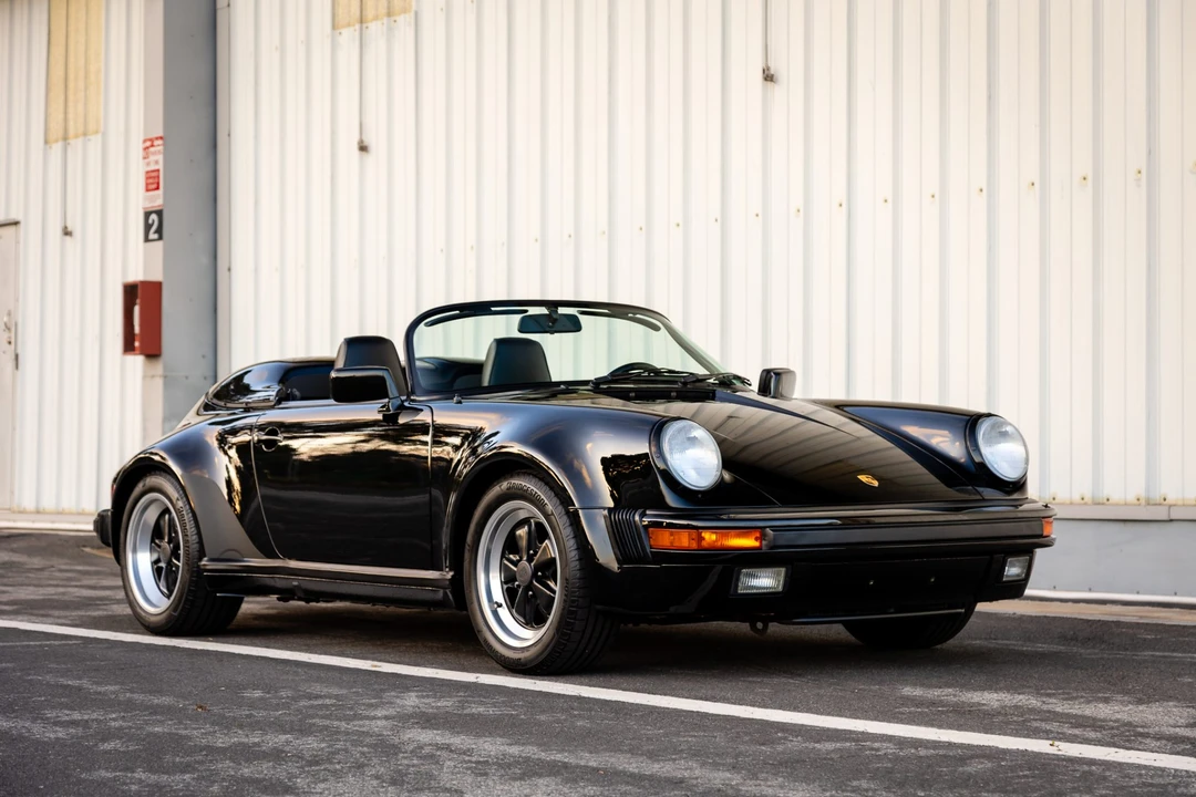 1989 Porsche 911 Carrera 3.2 - Image 10 of 31