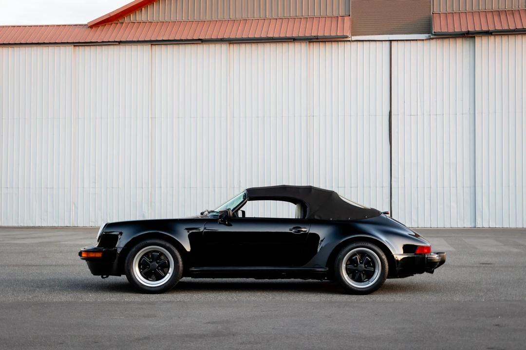 1989 Porsche 911 Carrera 3.2 - Image 28 of 31
