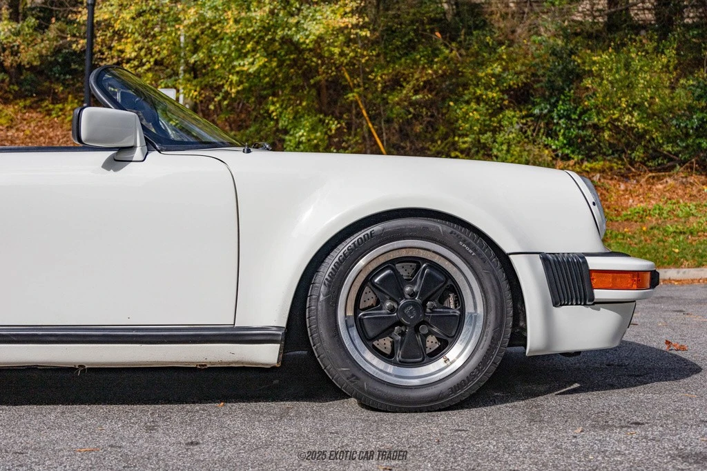 1989 Porsche 911 Carrera 3.2 - Image 11 of 12