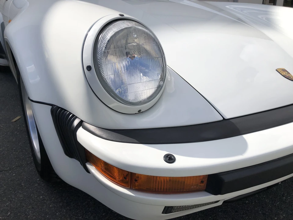 1989 Porsche 911 Carrera 3.2 - Image 11 of 31