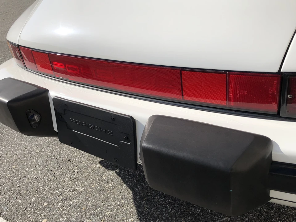 1989 Porsche 911 Carrera 3.2 - Image 29 of 31