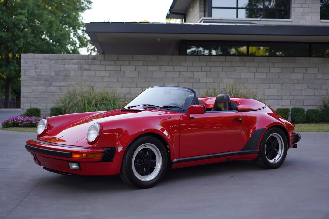 1989 Porsche 911 Carrera 3.2 - Image 4 of 31