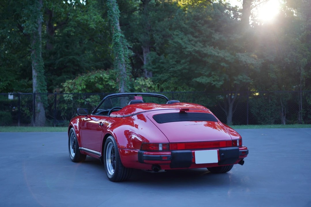 1989 Porsche 911 Carrera 3.2 - Image 7 of 31