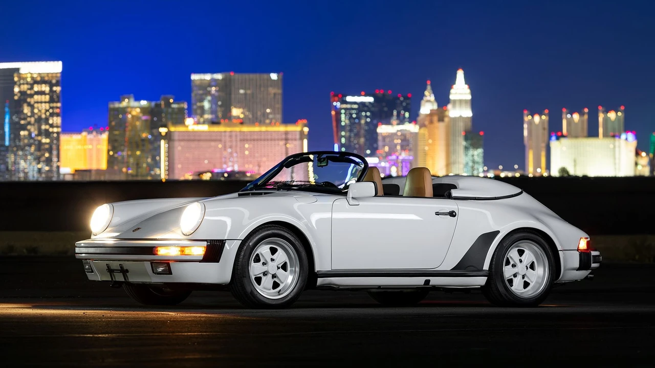1989 Porsche 911 Carrera 3.2 - Image 14 of 31