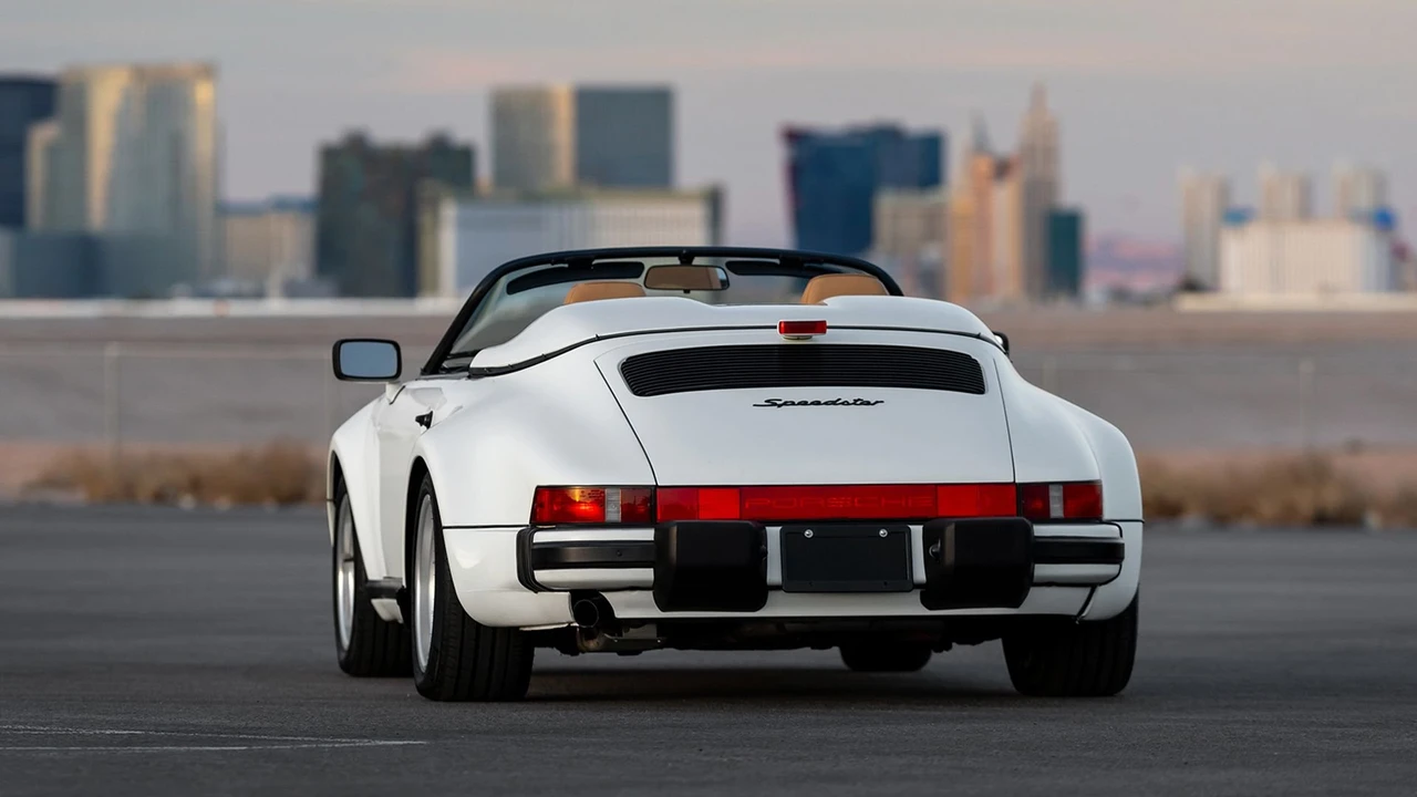 1989 Porsche 911 Carrera 3.2 - Image 18 of 31