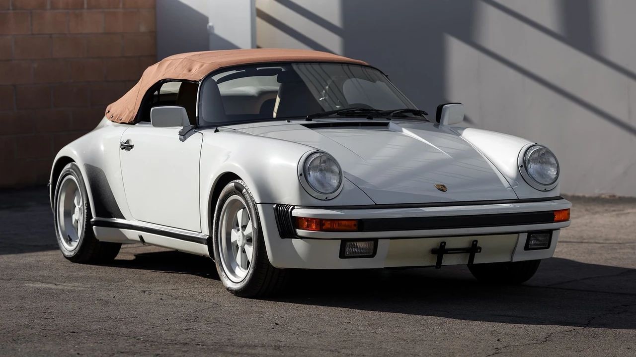 1989 Porsche 911 Carrera 3.2 - Image 23 of 31