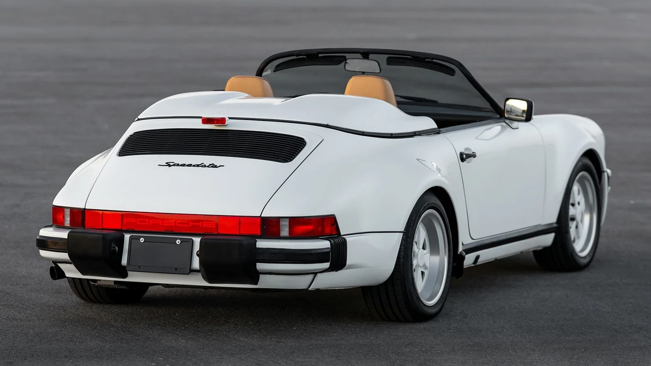 1989 Porsche 911 Carrera 3.2 - Image 19 of 31