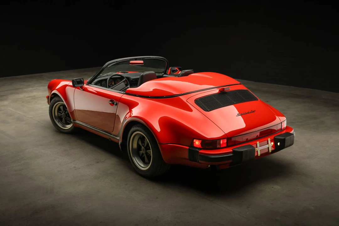 1989 Porsche 911 Carrera 3.2 - Image 17 of 31