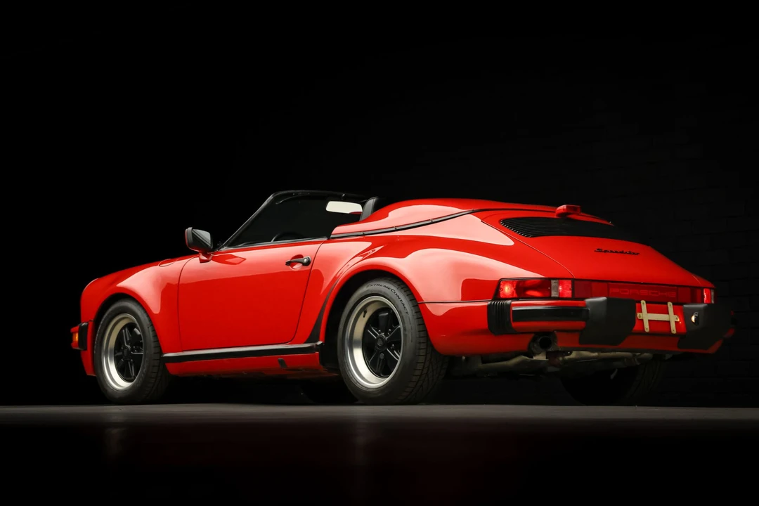 1989 Porsche 911 Carrera 3.2 - Image 18 of 31