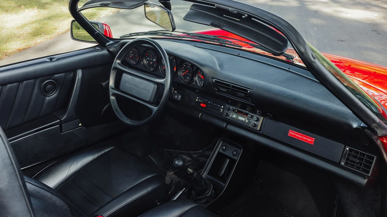 1989 Porsche 911 Carrera 3.2 - Image 5 of 31
