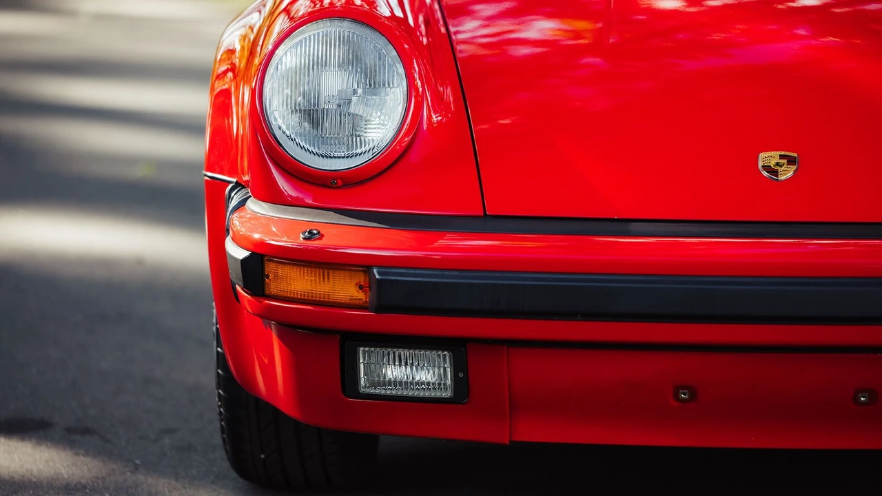 1989 Porsche 911 Carrera 3.2 - Image 29 of 31
