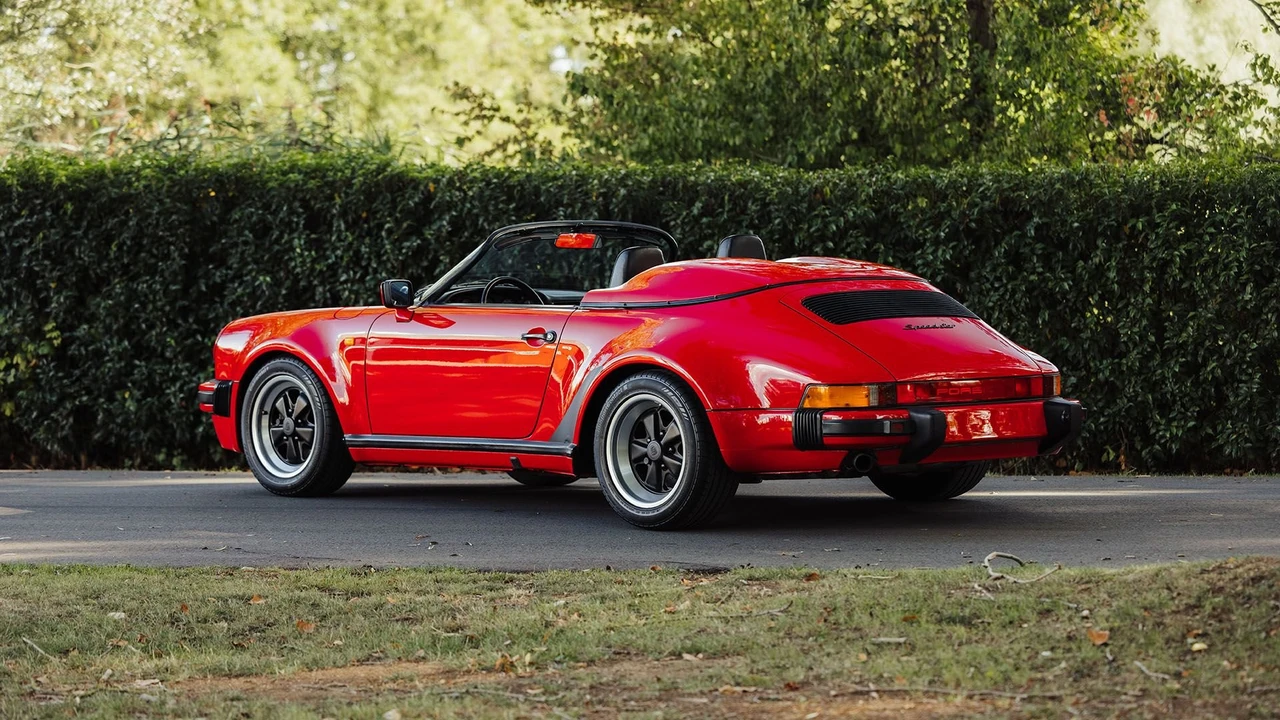 1989 Porsche 911 Carrera 3.2 - Image 18 of 31