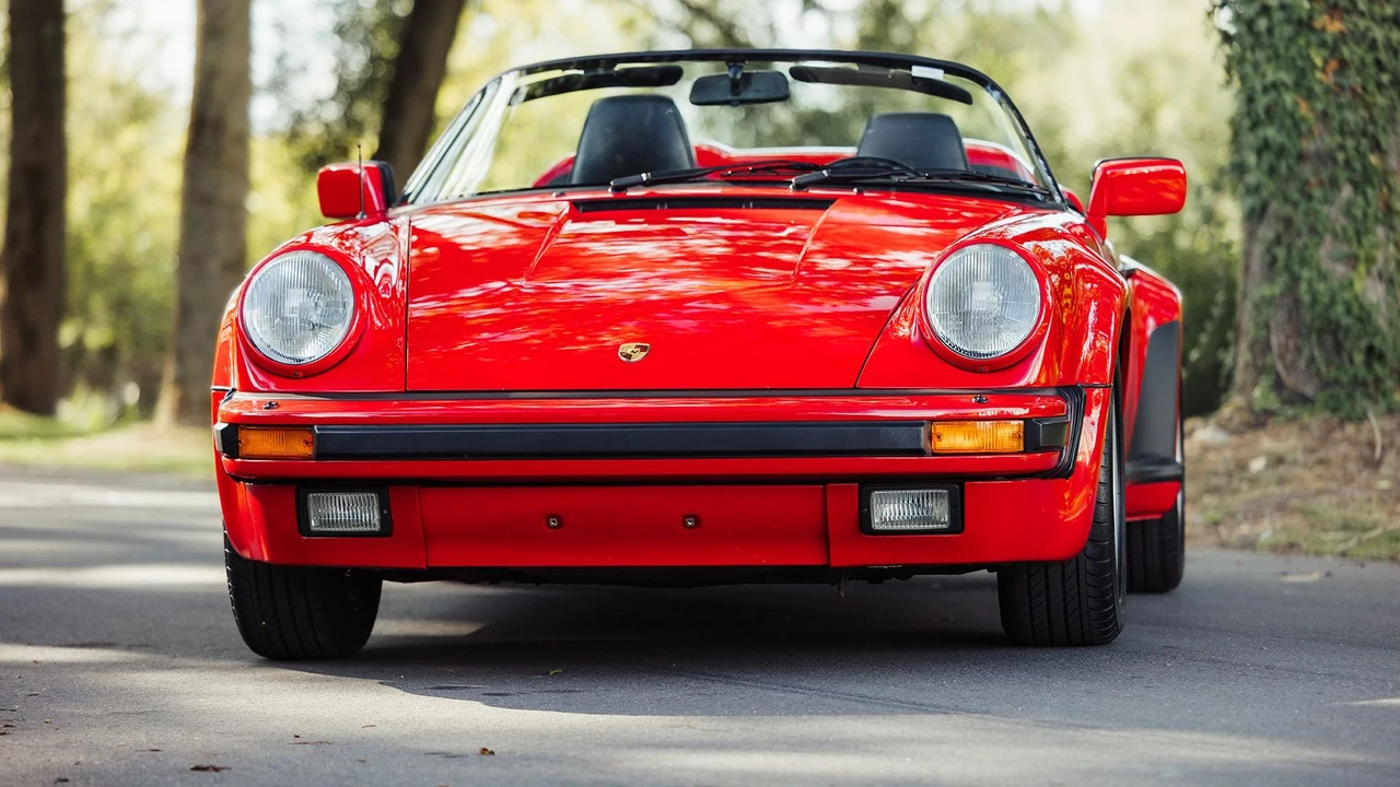 1989 Porsche 911 Carrera 3.2 - Image 13 of 31