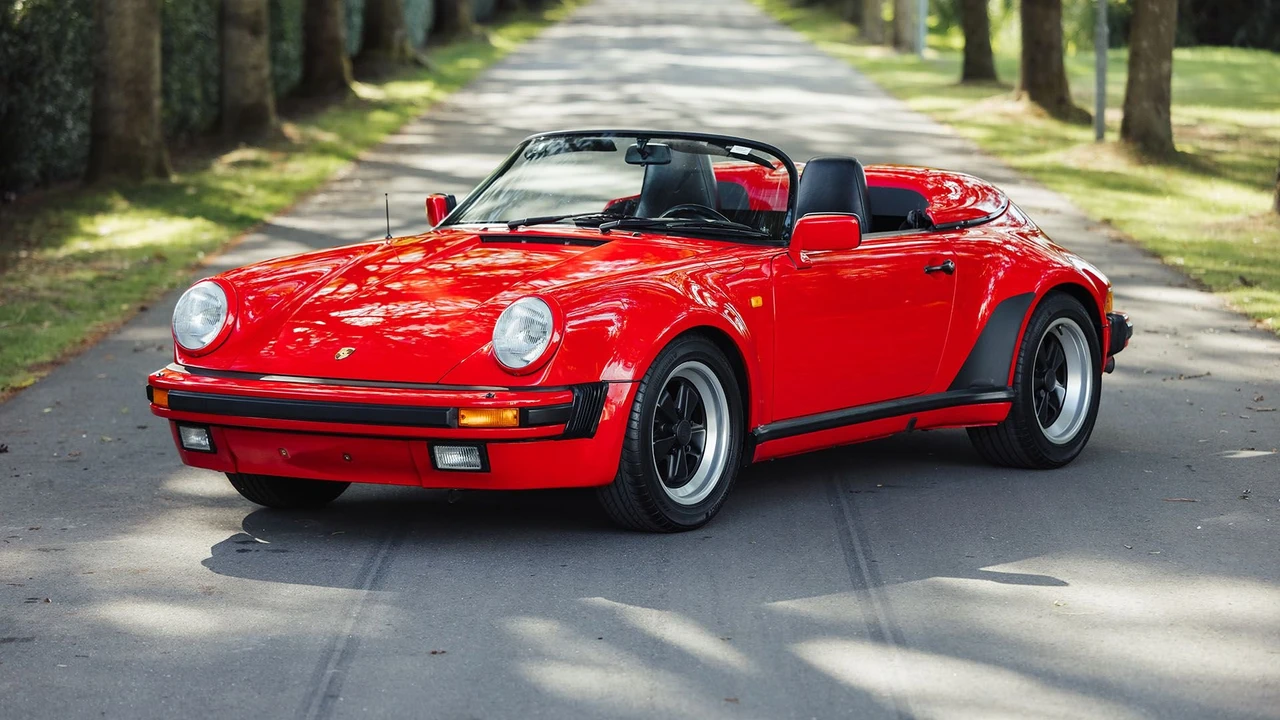 1989 Porsche 911 Carrera 3.2 - Image 11 of 31