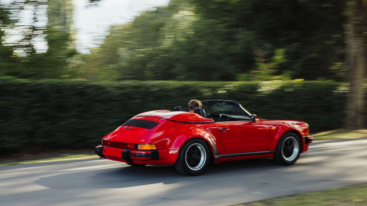 1989 Porsche 911 Carrera 3.2 - Image 9 of 31