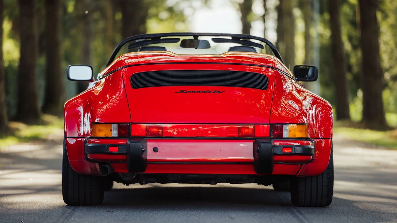1989 Porsche 911 Carrera 3.2 - Image 3 of 31