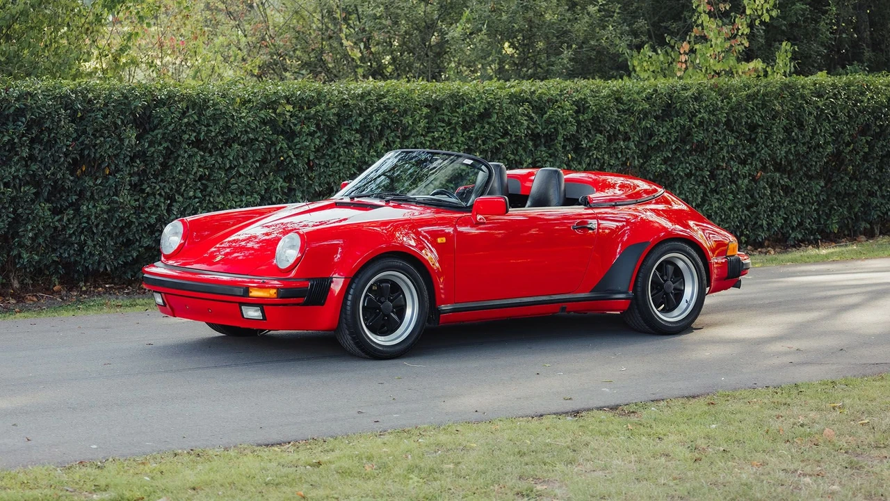 1989 Porsche 911 Carrera 3.2 - Image 25 of 31