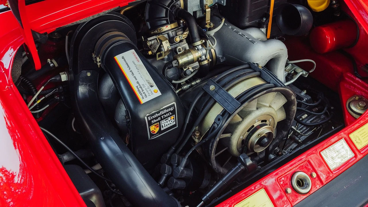 1989 Porsche 911 Carrera 3.2 - Image 8 of 31