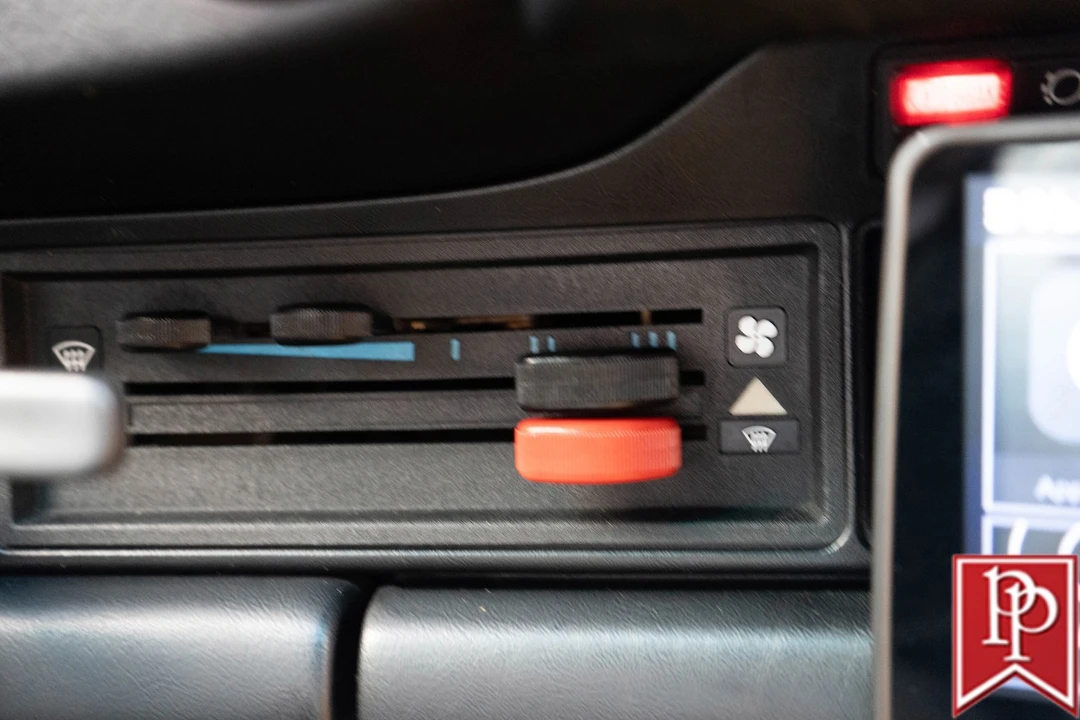 1989 Porsche 911 Carrera 3.2 - Image 17 of 21