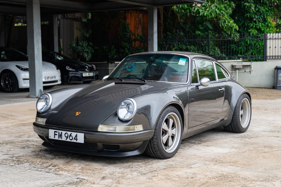 1989 Porsche 964 Carrera - Image 2 of 2