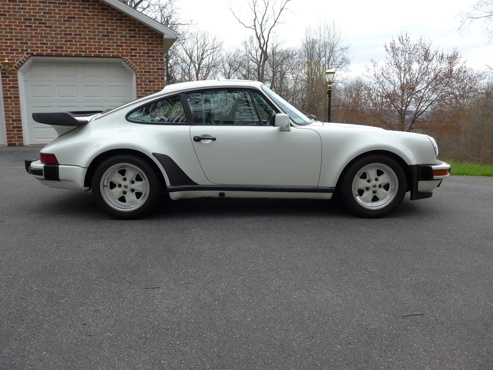 1989 Porsche 930 Turbo - Image 7 of 31