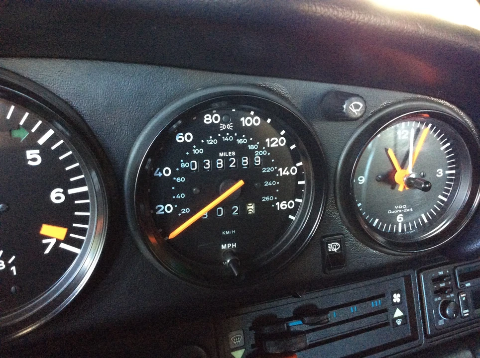 1989 Porsche 930 Turbo - Image 24 of 31