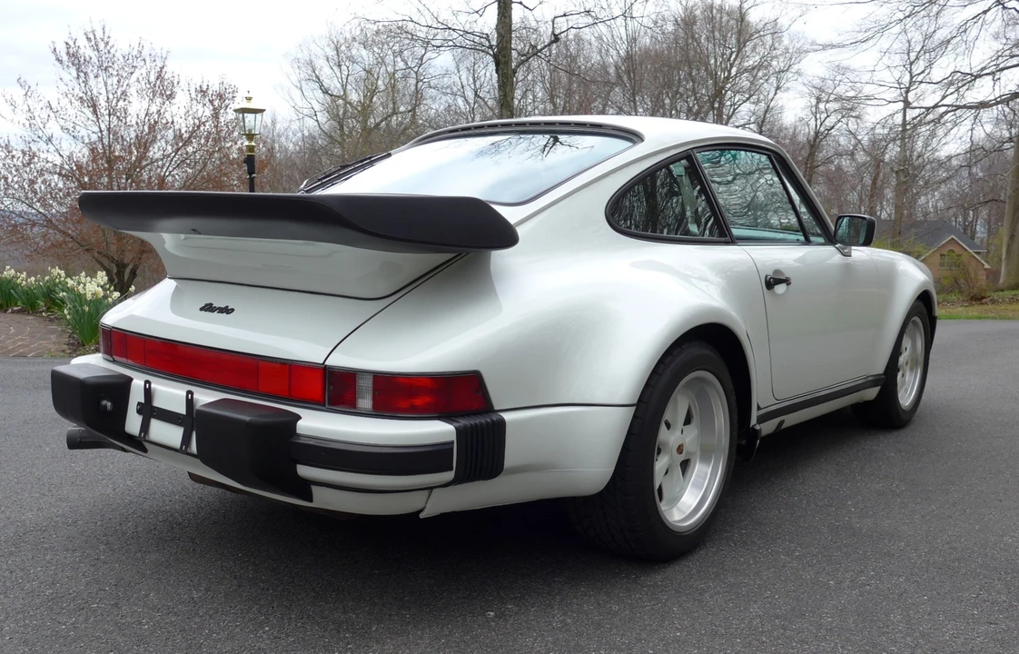 1989 Porsche 930 Turbo - Image 10 of 31
