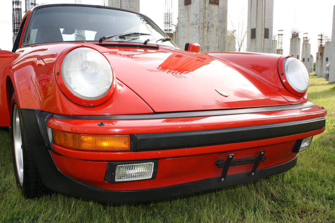 1989 Porsche 930 Turbo - Image 14 of 31