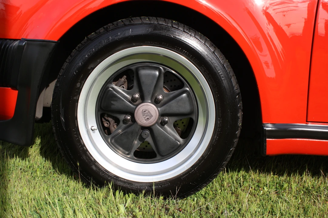 1989 Porsche 930 Turbo - Image 19 of 31