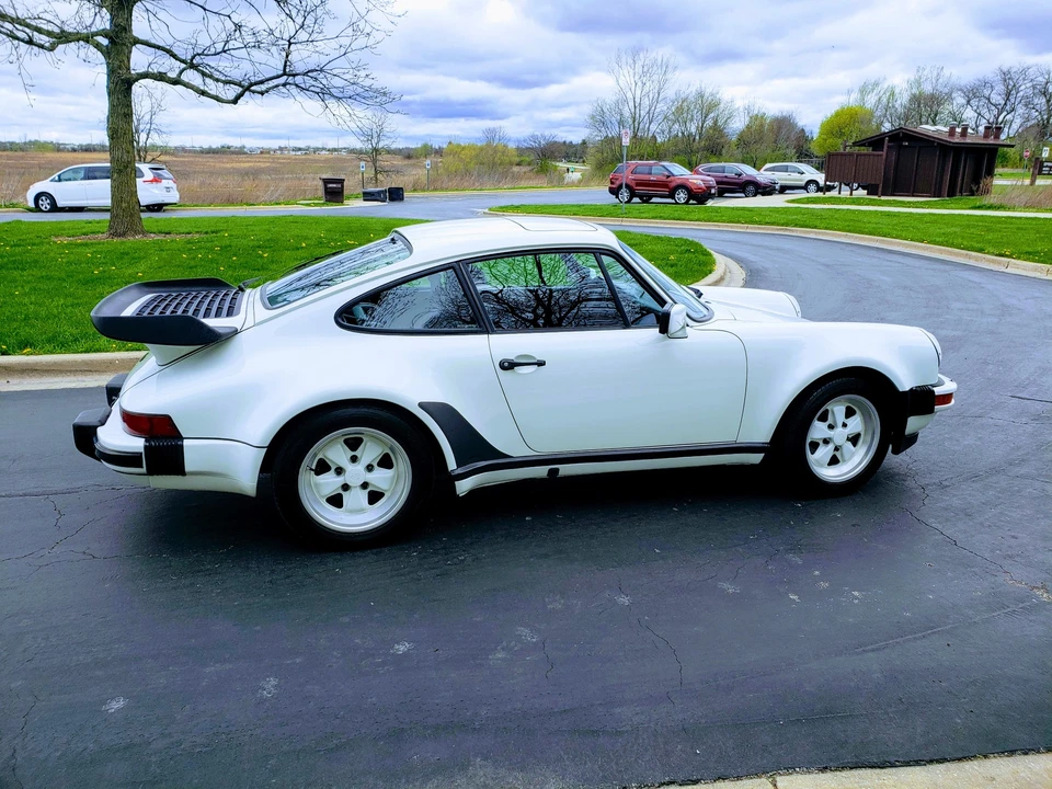 1989 Porsche 930 Turbo - Image 12 of 31