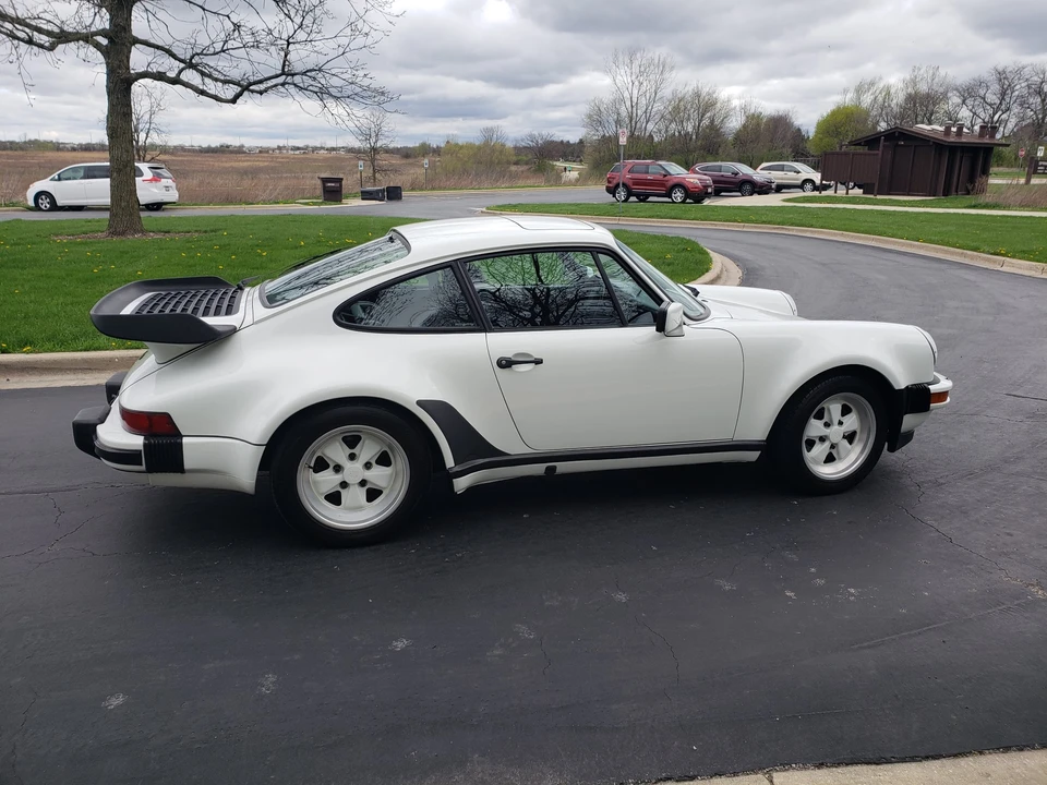 1989 Porsche 930 Turbo - Image 11 of 31