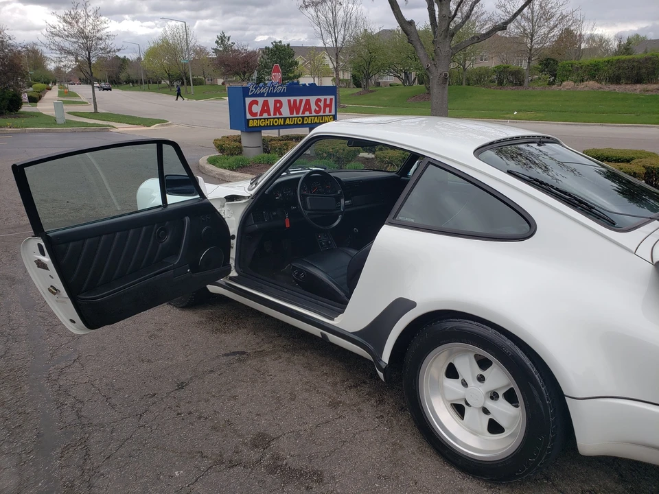 1989 Porsche 930 Turbo - Image 19 of 31