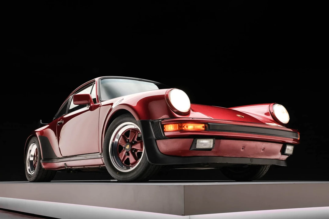 1989 Porsche 930 Turbo - Image 13 of 31