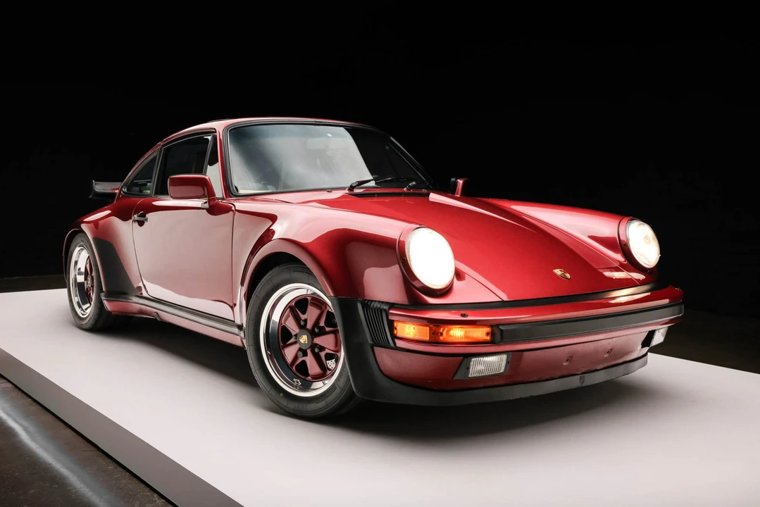 1989 Porsche 930 Turbo - Image 13 of 31