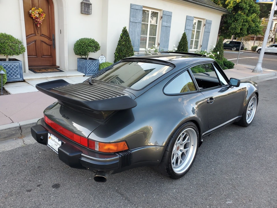 1989 Porsche 930 Turbo - Image 11 of 31