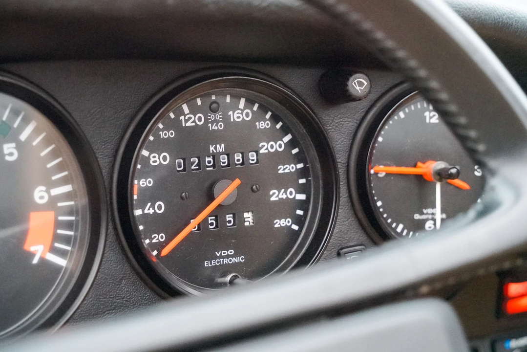 1989 Porsche - Image 24 of 28