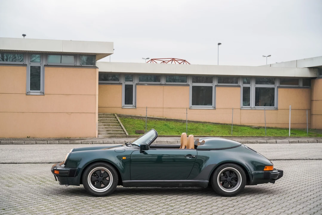 1989 Porsche - Image 3 of 28