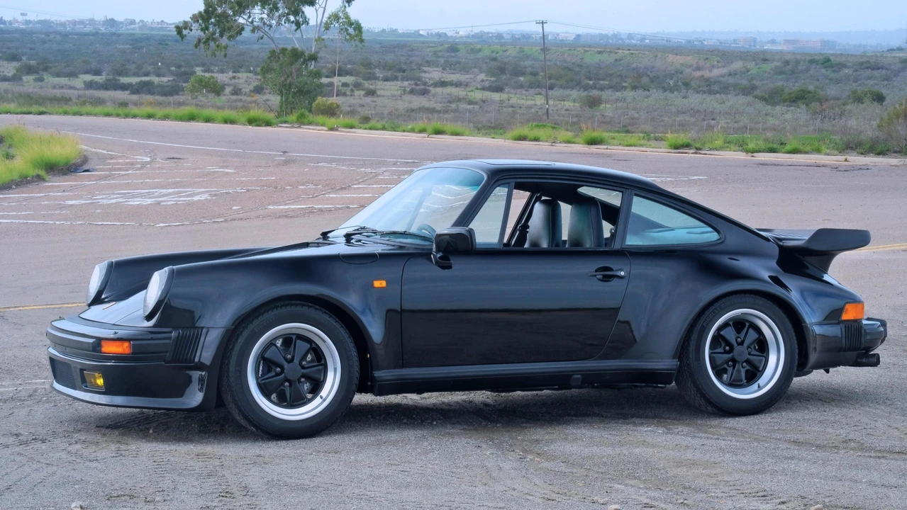 1989 Porsche 930 Turbo - Image 19 of 31