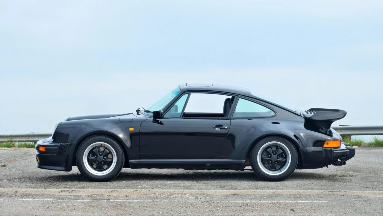 1989 Porsche 930 Turbo - Image 22 of 31