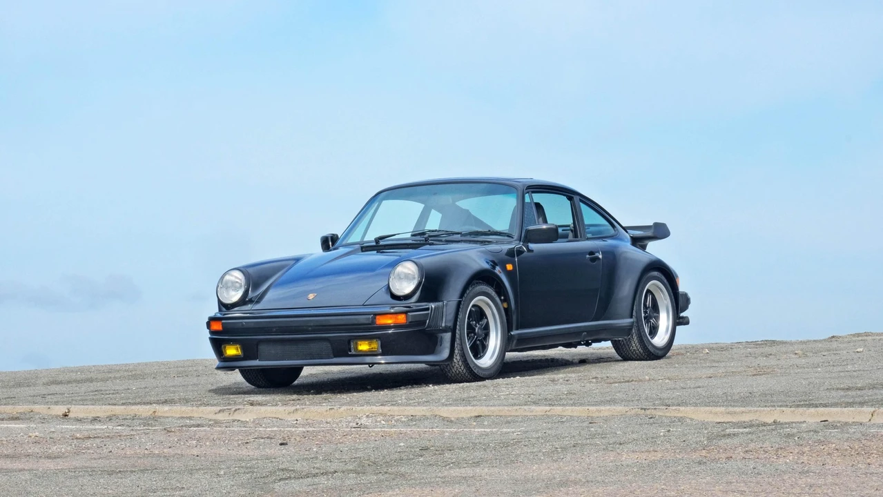 1989 Porsche 930 Turbo - Image 14 of 31