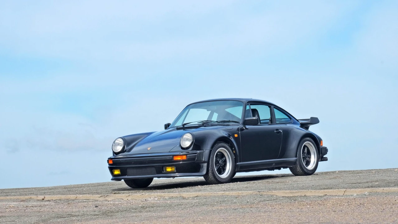 1989 Porsche 930 Turbo - Image 12 of 31
