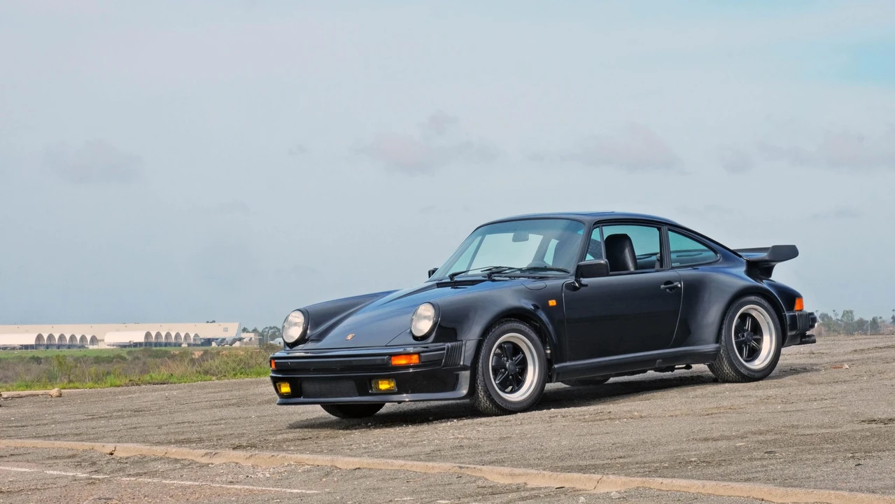 1989 Porsche 930 Turbo - Image 16 of 31