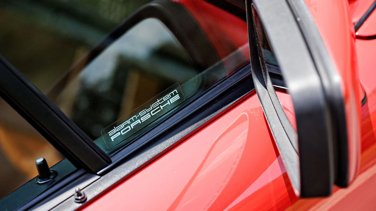 1989 Porsche 930 Turbo - Image 17 of 31