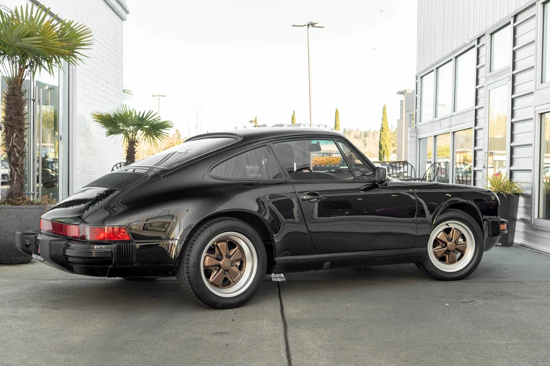 1989 Porsche 964 Carrera - Image 6 of 21