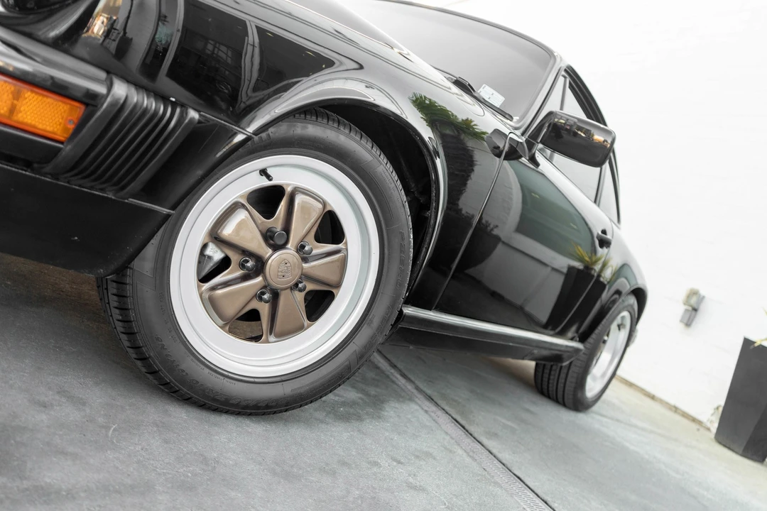 1989 Porsche 964 Carrera - Image 3 of 21