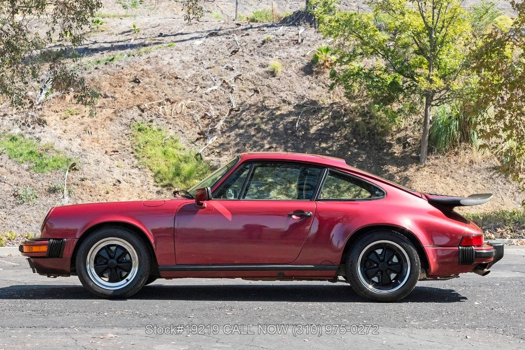 1989 Porsche 911 Carrera 3.2 - Image 16 of 31