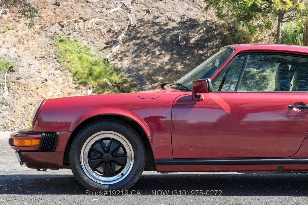 1989 Porsche 911 Carrera 3.2 - Image 17 of 31