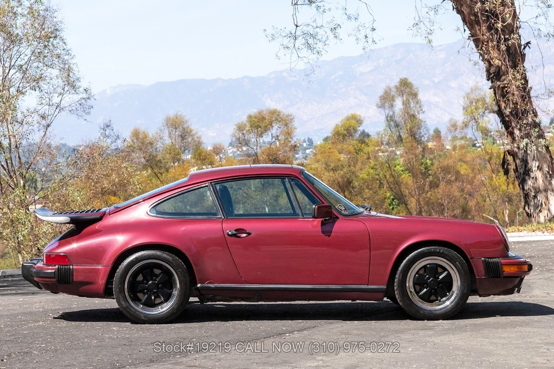 1989 Porsche 911 Carrera 3.2 - Image 4 of 31