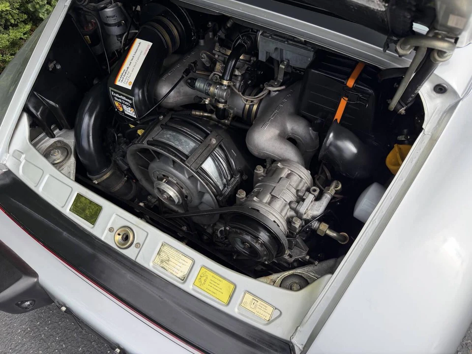 1989 Porsche 911 Carrera 3.2 - Image 19 of 26