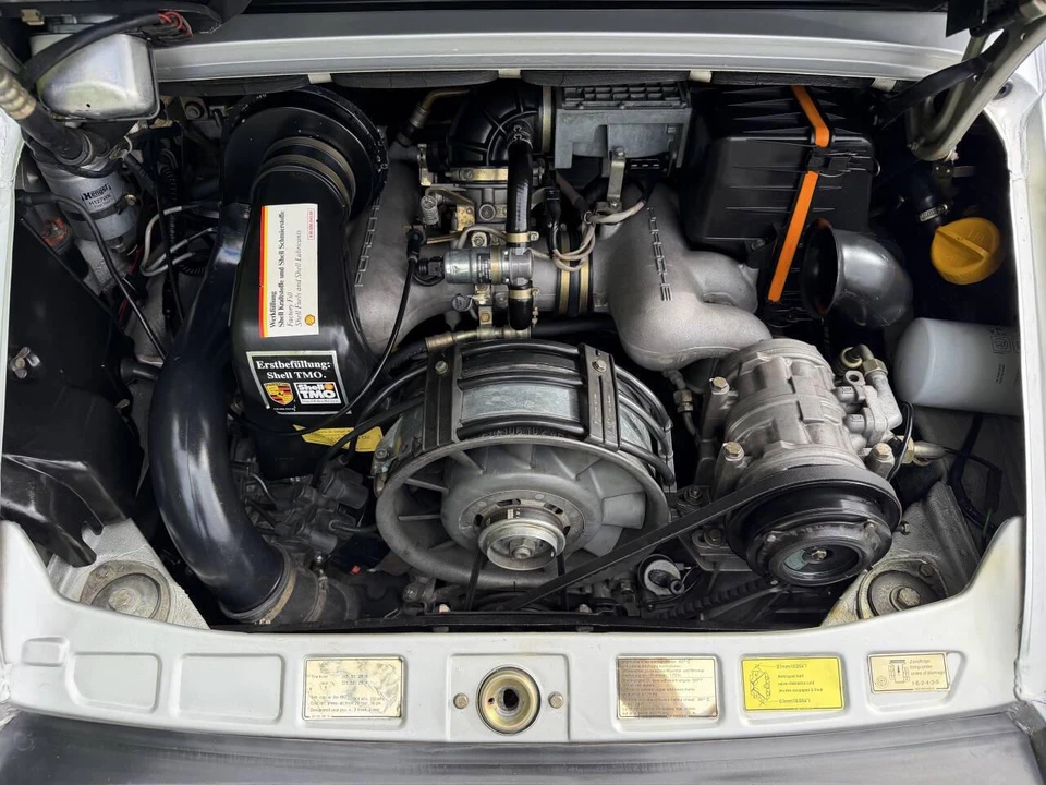 1989 Porsche 911 Carrera 3.2 - Image 18 of 26
